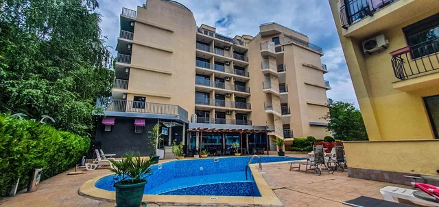 Aparthotel "Sapphire"