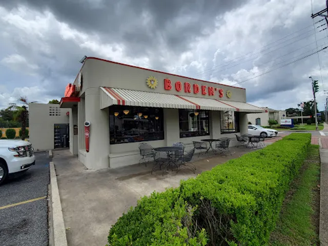 Borden's Ice Cream Shoppe