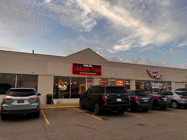 Halal Urban Thai