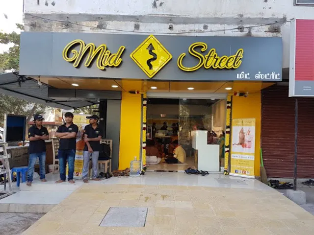 The MidStreet