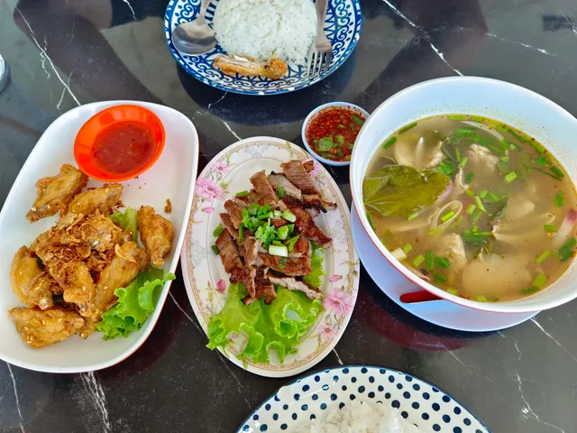 โรงลาบ โสเจ๊ง