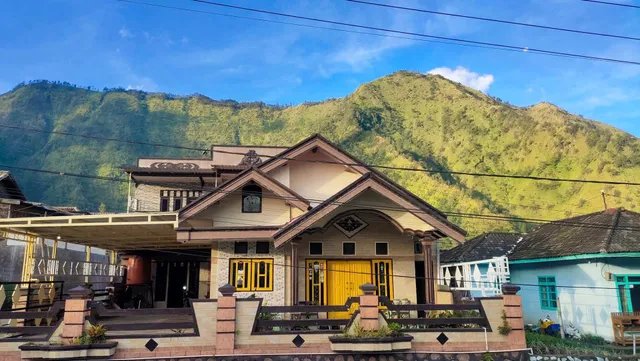 Homestay Balqis Gunung Bromo / BALQIS GROUP BROMO