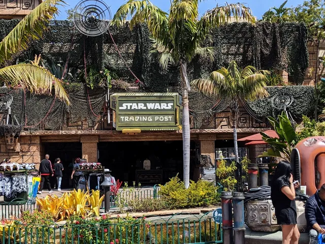 Star Wars™ Trading Post