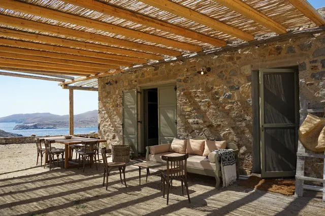 SERIFIANS Residences