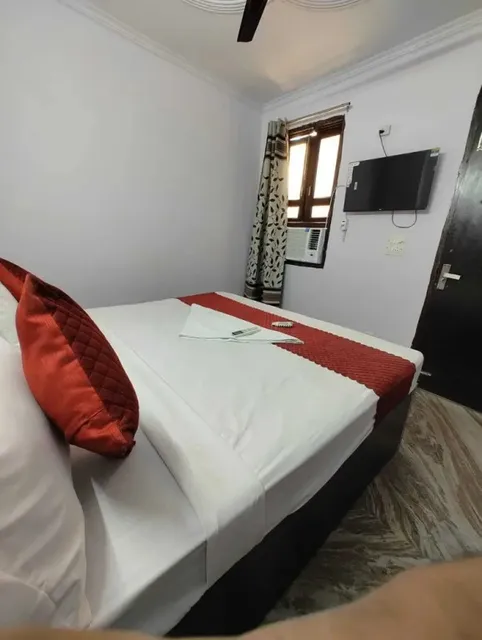 Hotel Diamond Residency