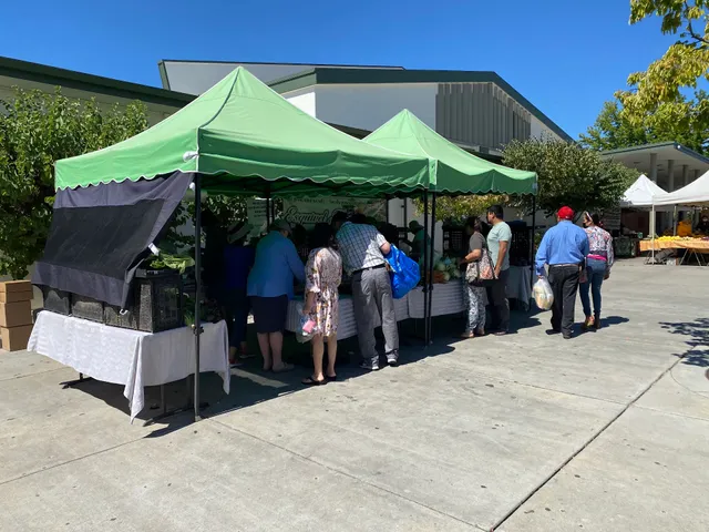 Alum Rock Village Farmers' Market