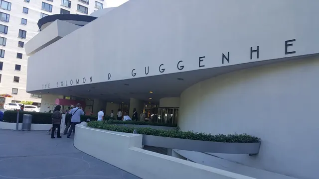 Guggenheim Museum Store