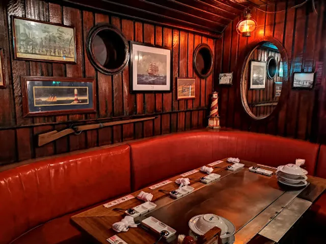 SAM’S Anchor Inn Ginowan