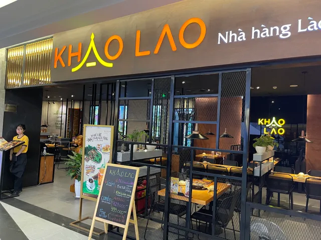 KHAO LAO Vincom Center Landmark 81