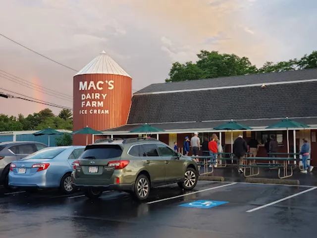 Mac's Dairy Farm