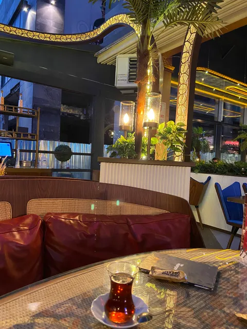 The Hunger İzmit Symbol Avm