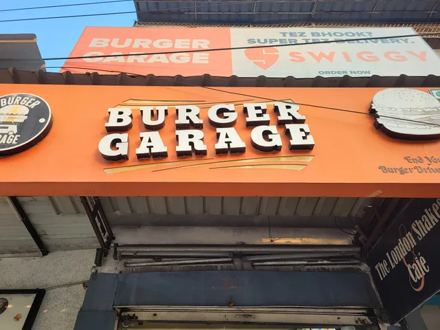 BURGER GARAGE TALWANDI