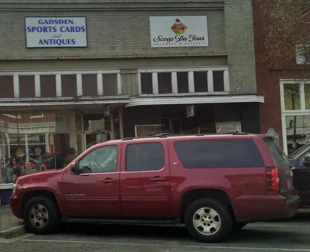 Gadsden Sports Cards & Antique