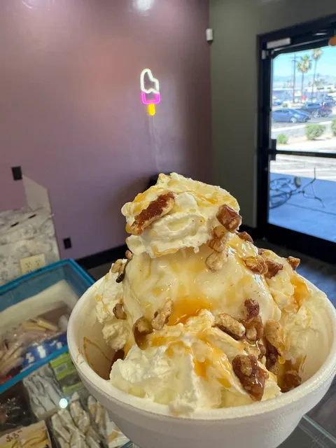 Sweet Vibes Raspado+ Gelato