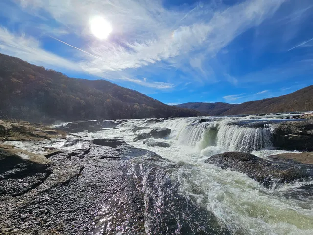 Sandstone Falls Frontlook