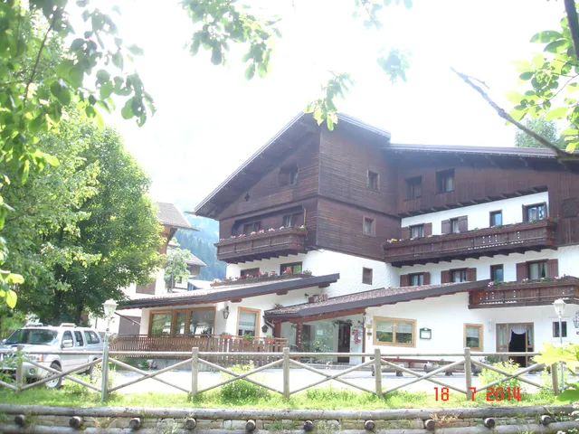 HOTEL BOSCO VERDE