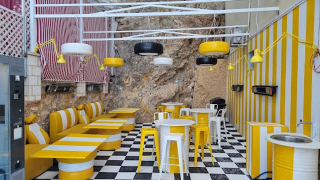 Κρανάη Meat Bar