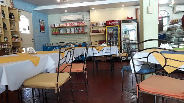 Le Delice Snack and Deli Shop