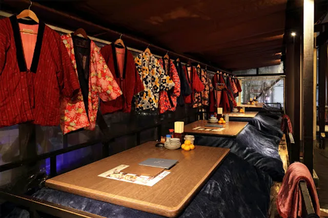 十割そば 否否五杯と本家かのや