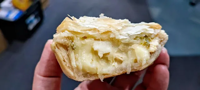 Reeves Hot Bread Bakery