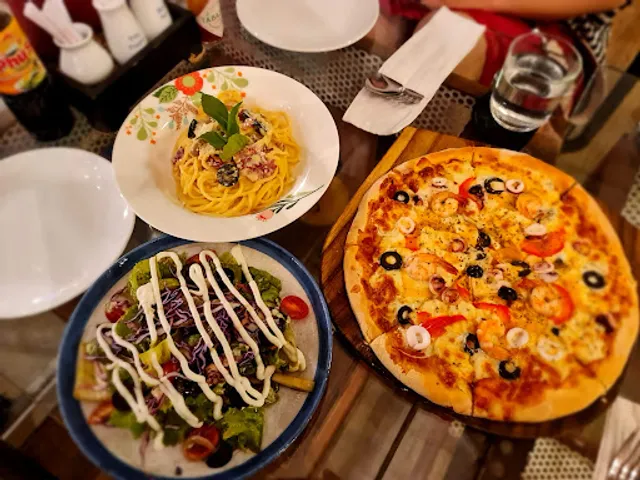 Pizza & Cafe IL Gradino