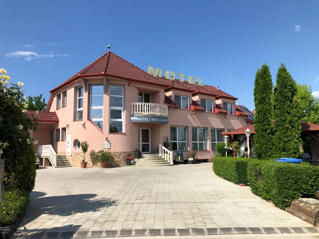 Katalin Motel & Étterem