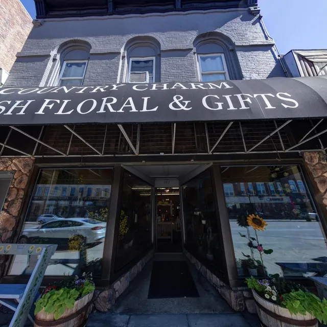 Country Charm Fresh Floral & Gifts