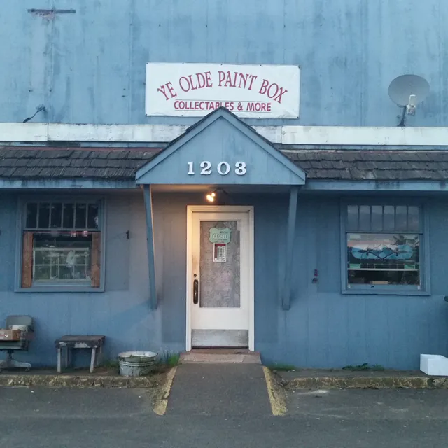 Ye Olde Paint Box