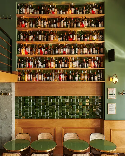 SIMONE Cocktailerie & Cuisine