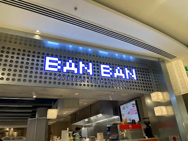 Ban Ban (David Jones) x Super Egg