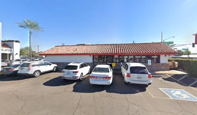 3752 E Indian School Rd