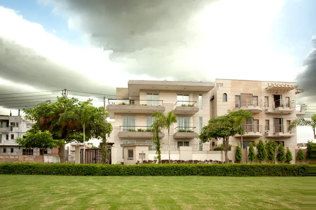 Perch Service Apartment- Sector 40