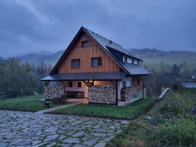 Chalupa pod Větrným vrchem