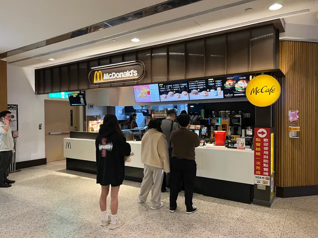 McDonald's - New Taipei 101 Store