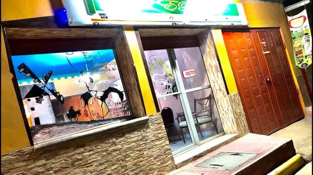 D'EROS Restaurante, Cafe, Bar y Karaoke