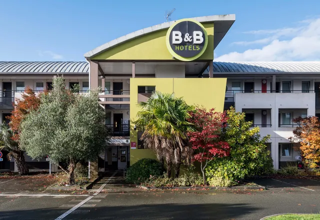 B&B HOTEL Laval Changé