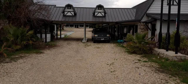 Santa Cota Motor Lodge