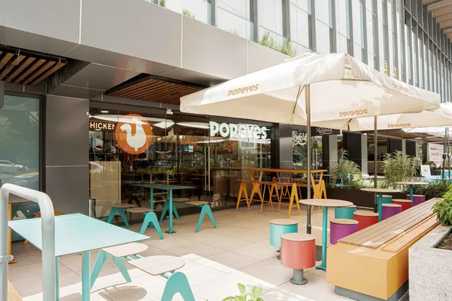 Popeyes Louisiana Kitchen ®