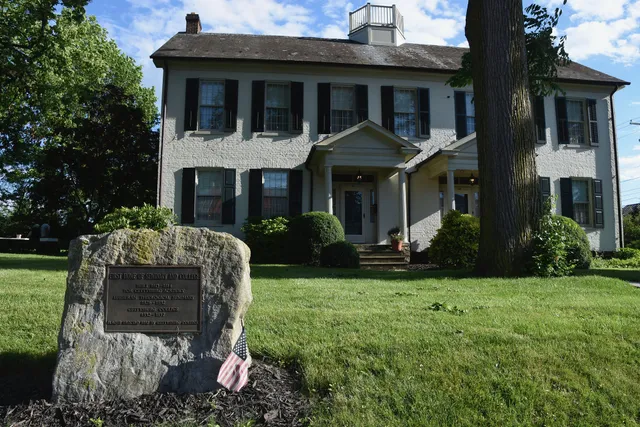 The Gettysburg Academy