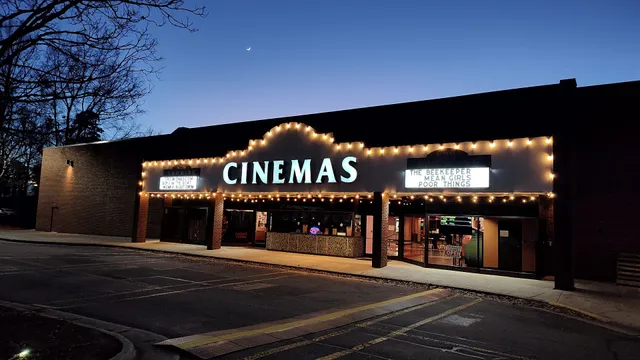 Triangle Cinemas @ Six Forks