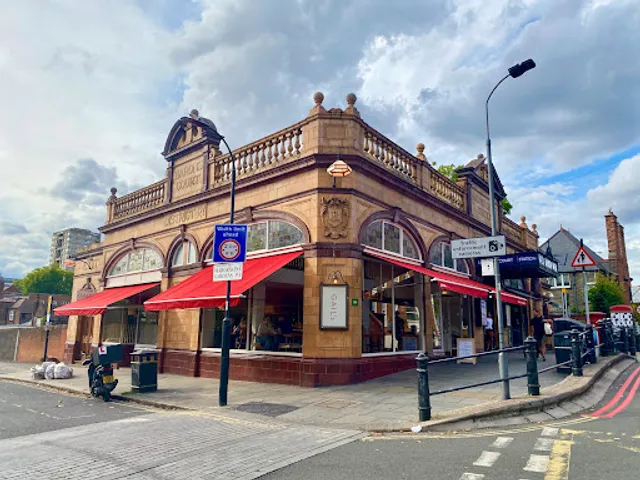 GAIL's Bakery Barons Court