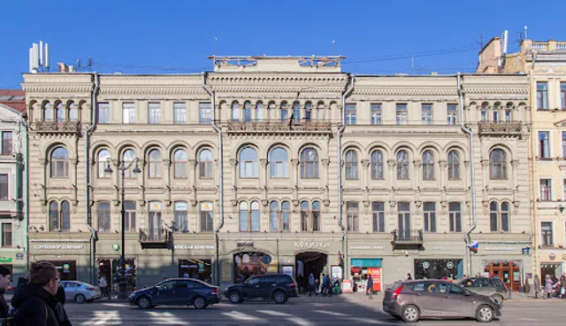 Nevsky 100