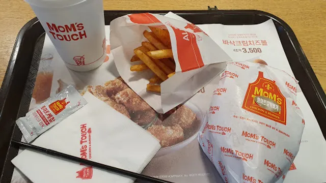 맘스터치 강릉교동점