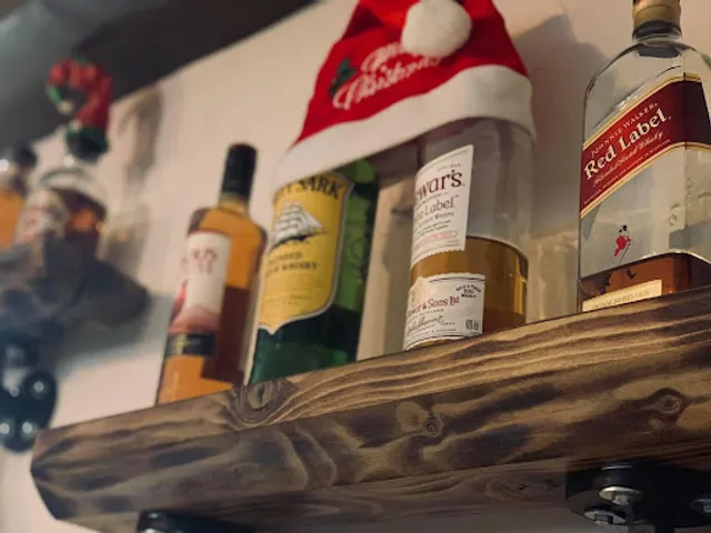 Lefteris Coffee Shop (Καφενείον ο Λευτέρης)