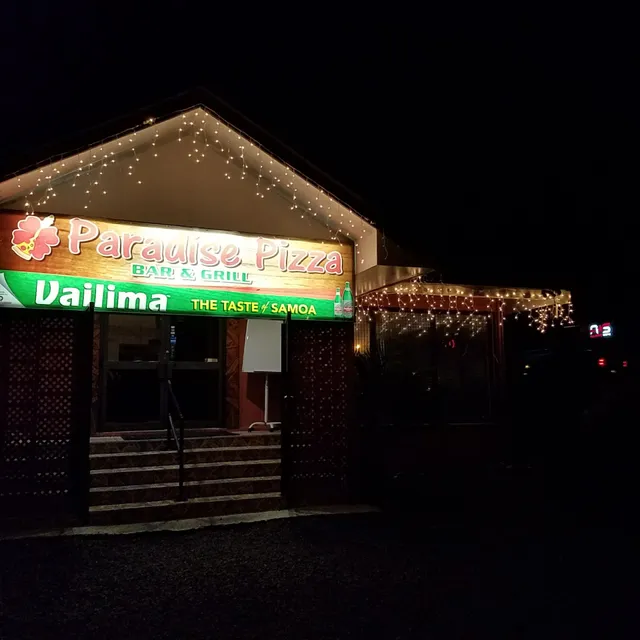 Paradise Bar & Grill