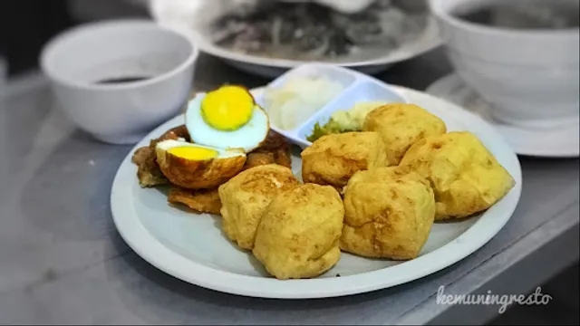 Kemuning Resto @Tomang