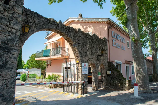 Camping l’eau vive