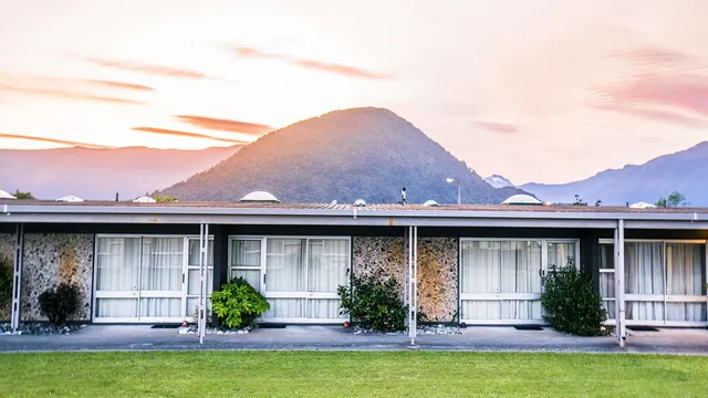 Heartland Hotel Haast