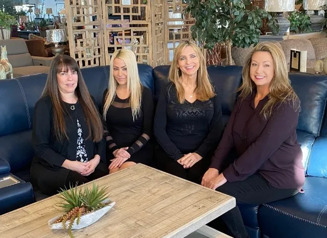 Showplace Fashion Furniture