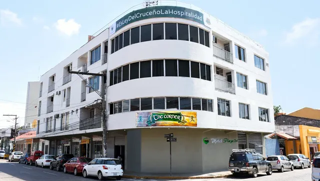 Hotel Plaza 24